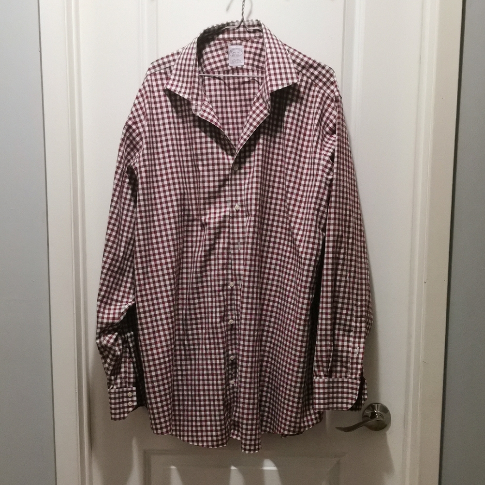 Brooks‎ Brothers Burgundy and White Checkered Shirt